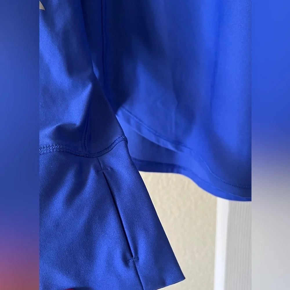 DSG lightweight long sleeve top - Picture 5 of 6